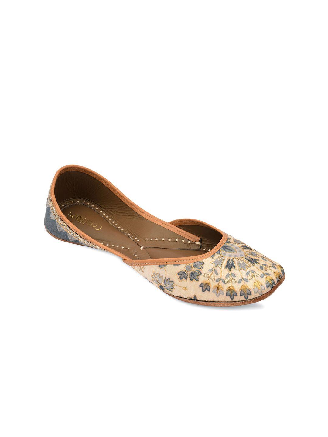 coral haze women blue printed mojaris flats