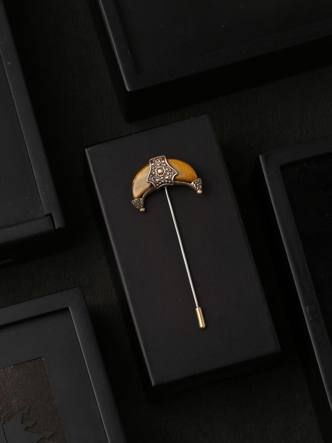 cosa nostraa men silver-toned & gold-toned the crescent moon-shaped lapel pin