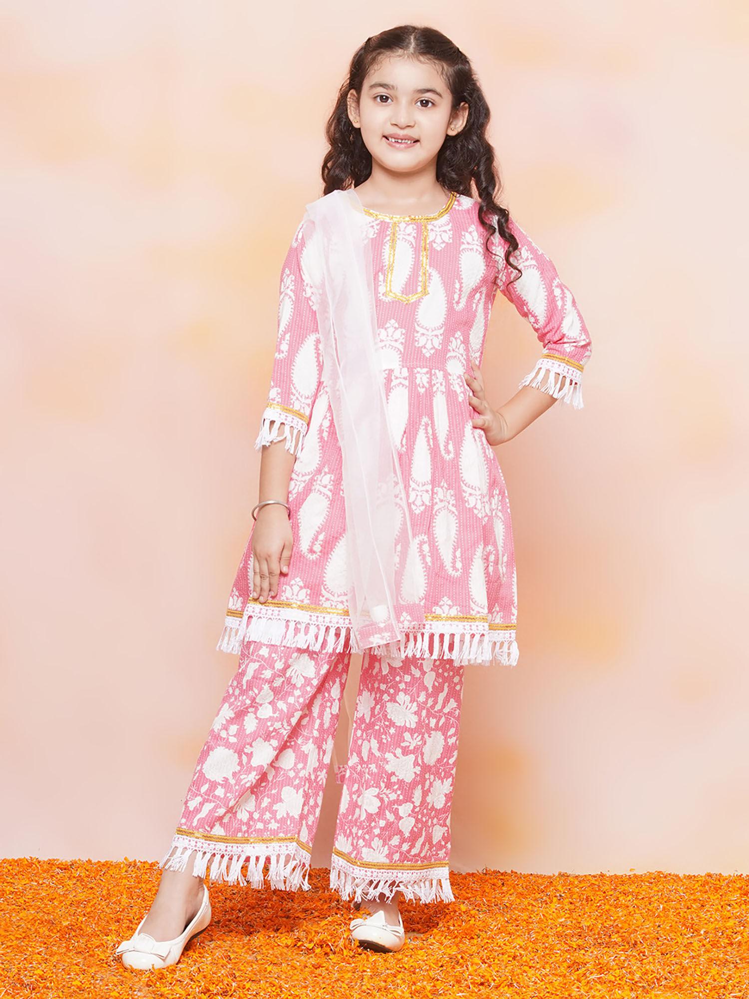 cotton printed 3/4th sleeve pink kurta with pant for girls (set of 3)