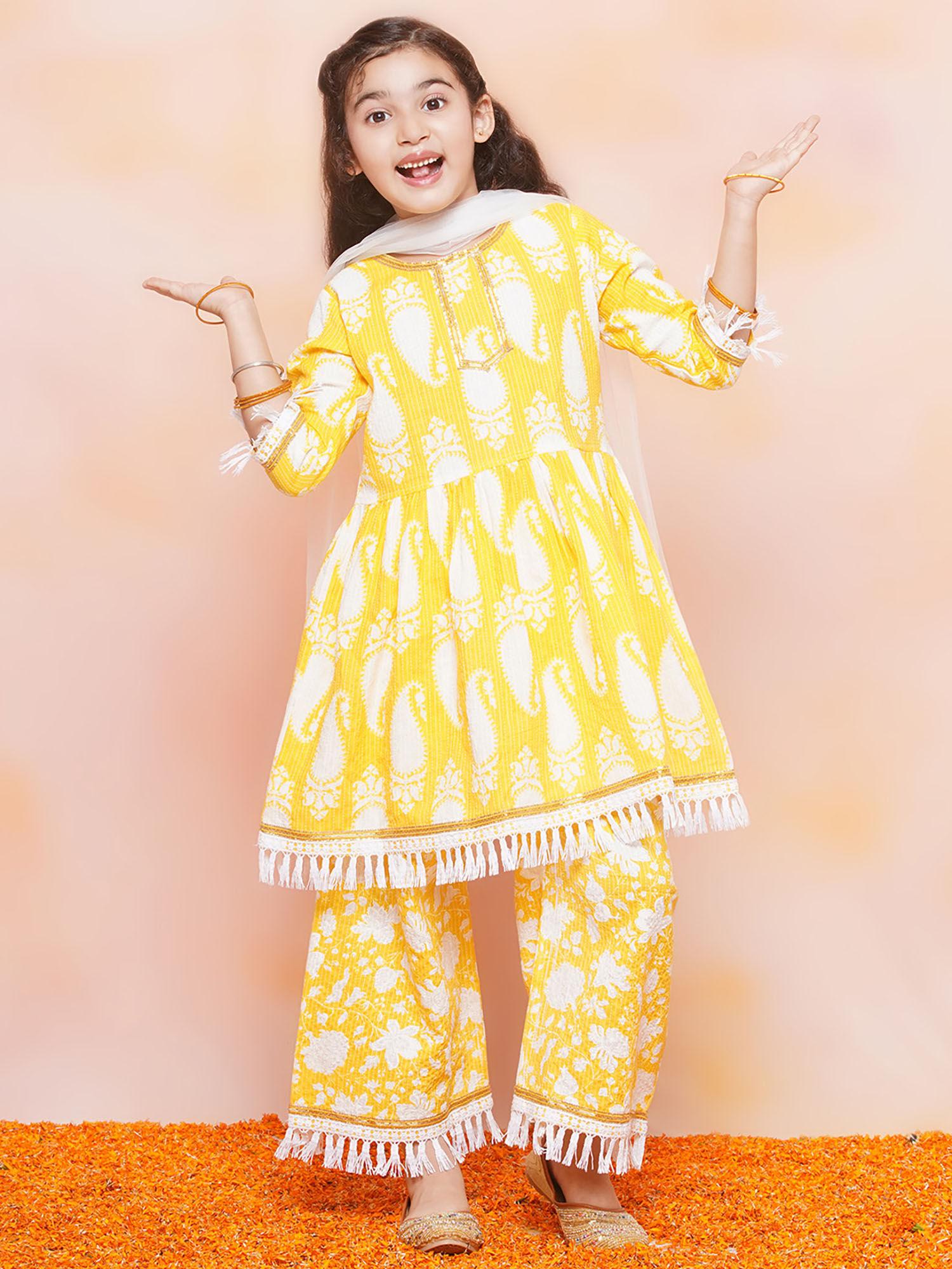 cotton printed 3/4th sleeve yellow kurta with pant for girls (set of 3)