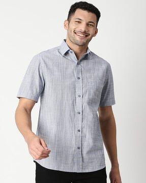 cotton spread-collar shirt