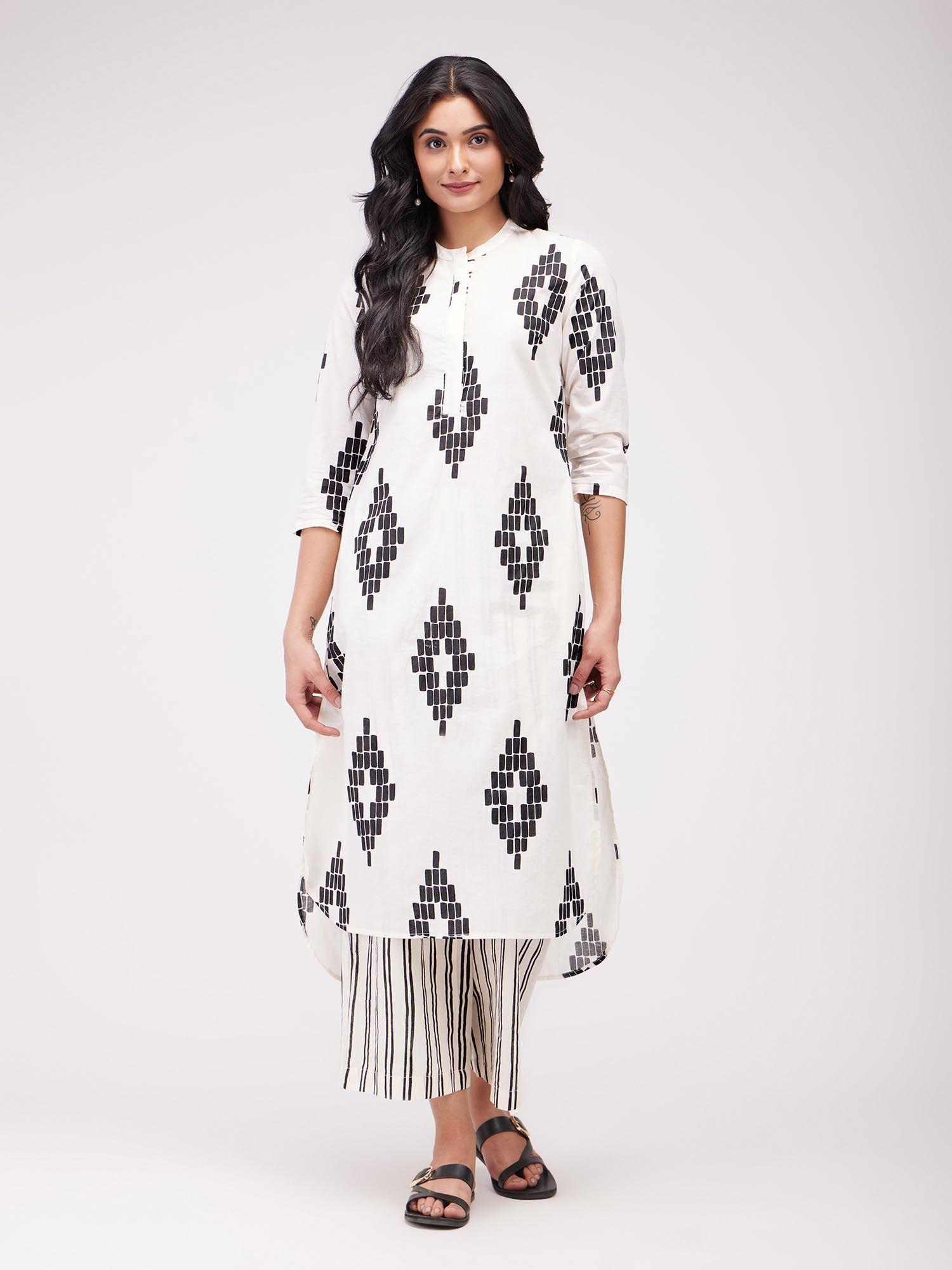 cotton geometric print kurta white and black