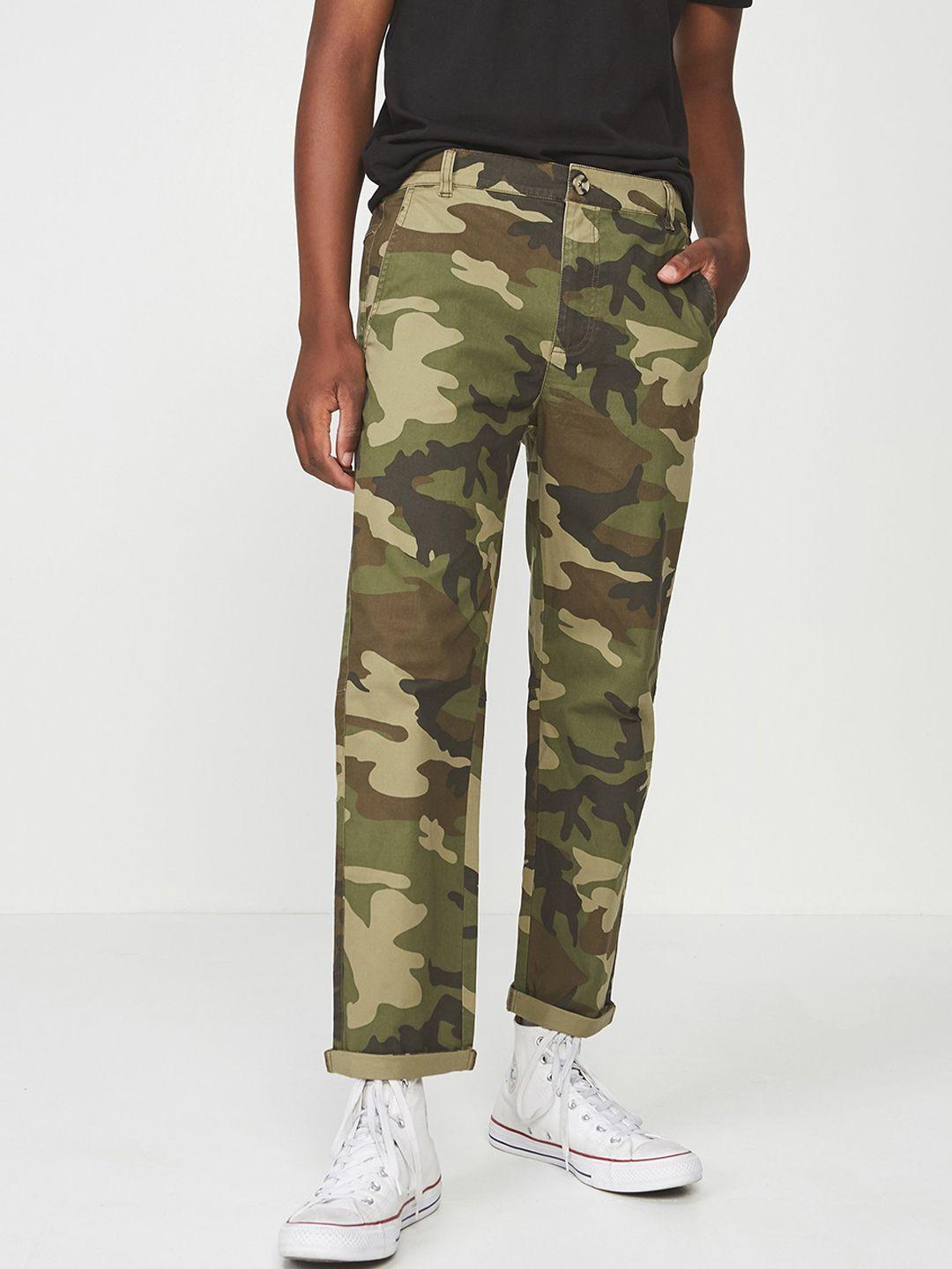 cotton on men olive green slim fit camouflage printed regular trousers