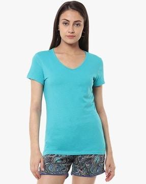 cotton v-neck t-shirt