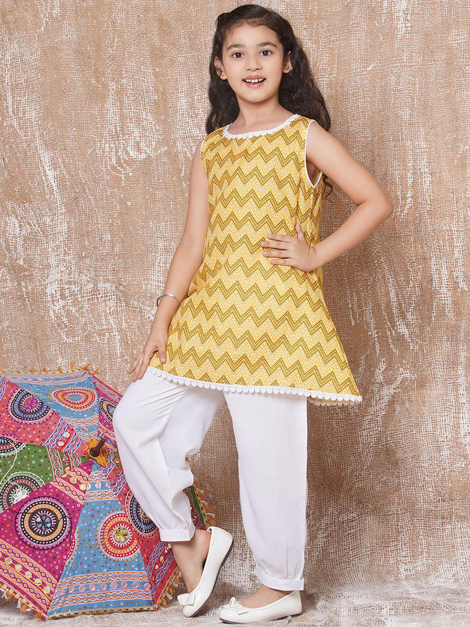 cotton zigzag print kurta pant for girls yellow (set of 2)