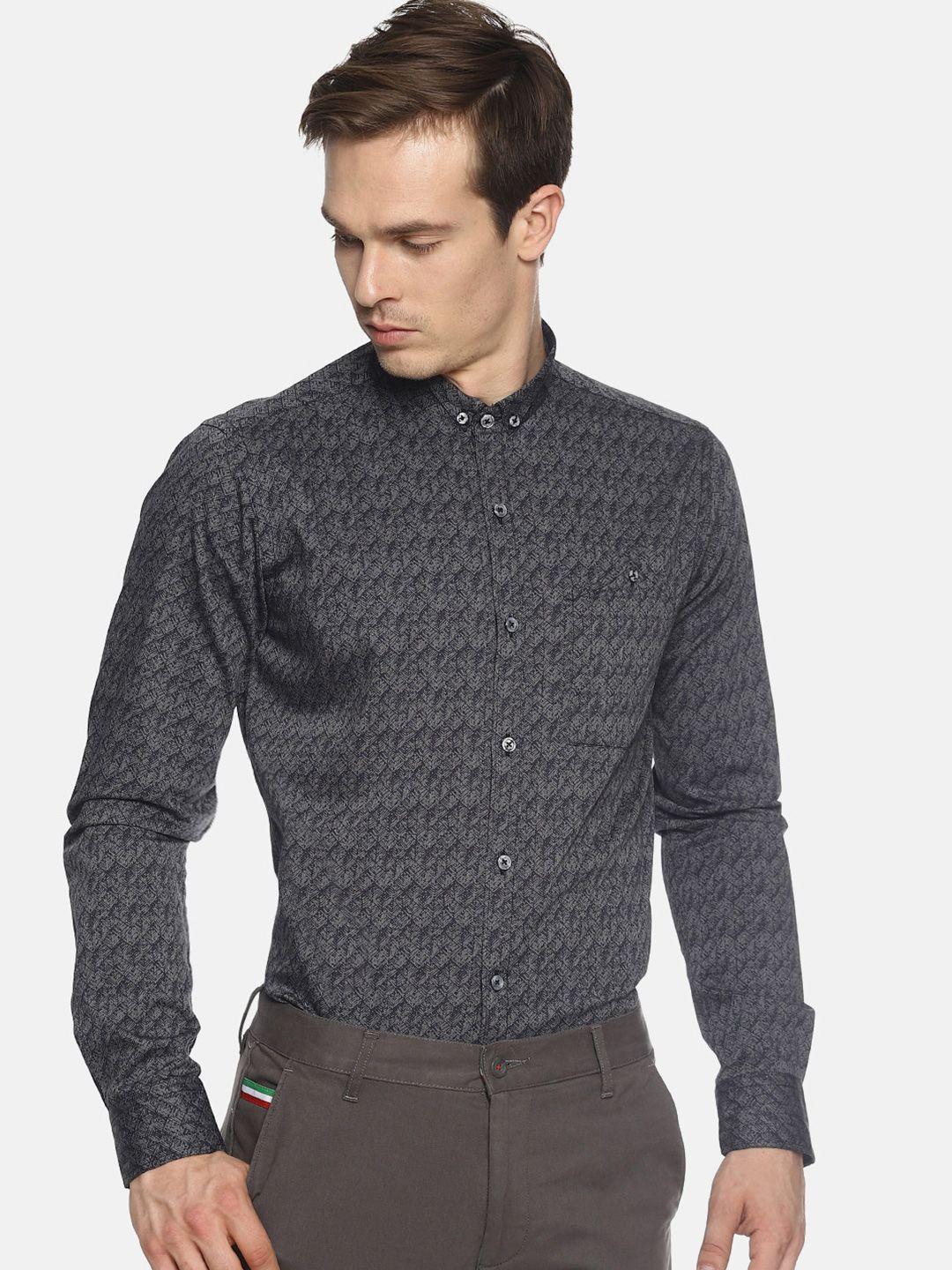 couper & coll men grey premium slim fit printed casual shirt