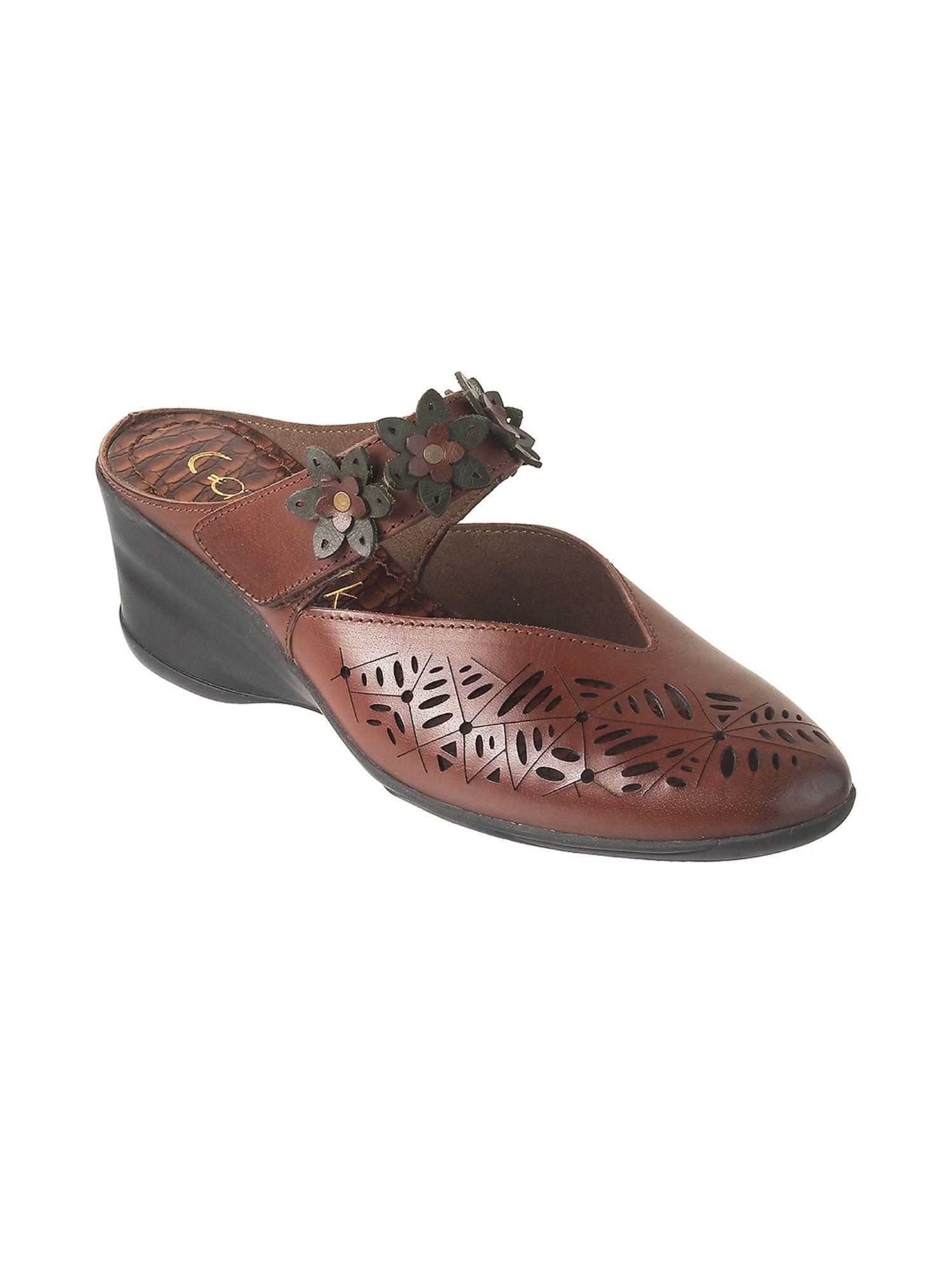 court open back self design wedge mules brown