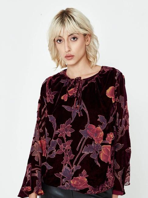 cover story maroon printed top