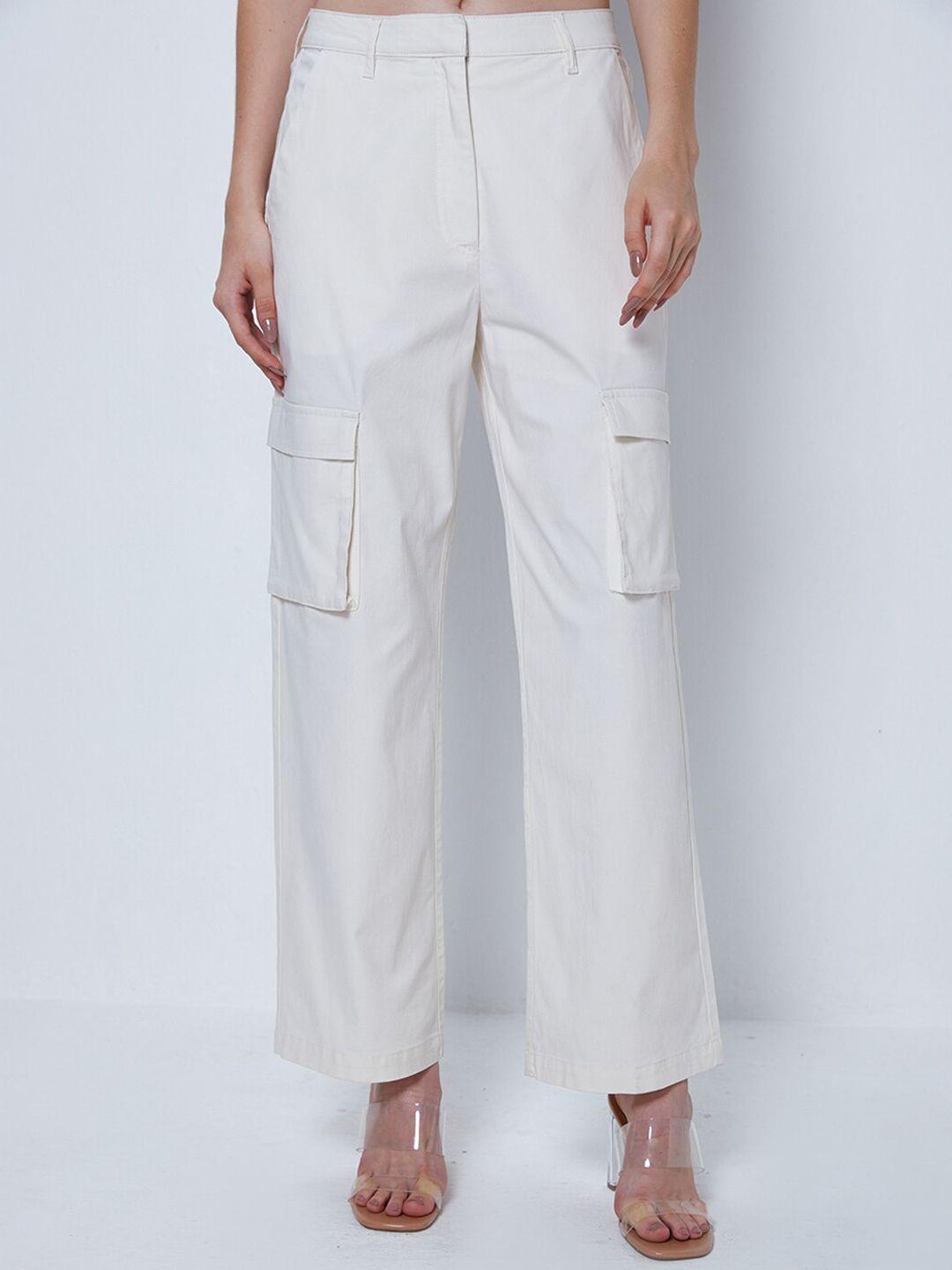 cover story off white women mid rise cotton cargos trousers