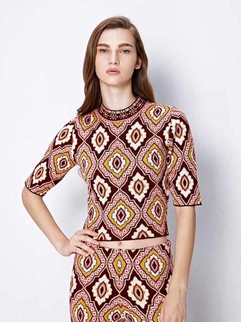 cover story brown printed crop top