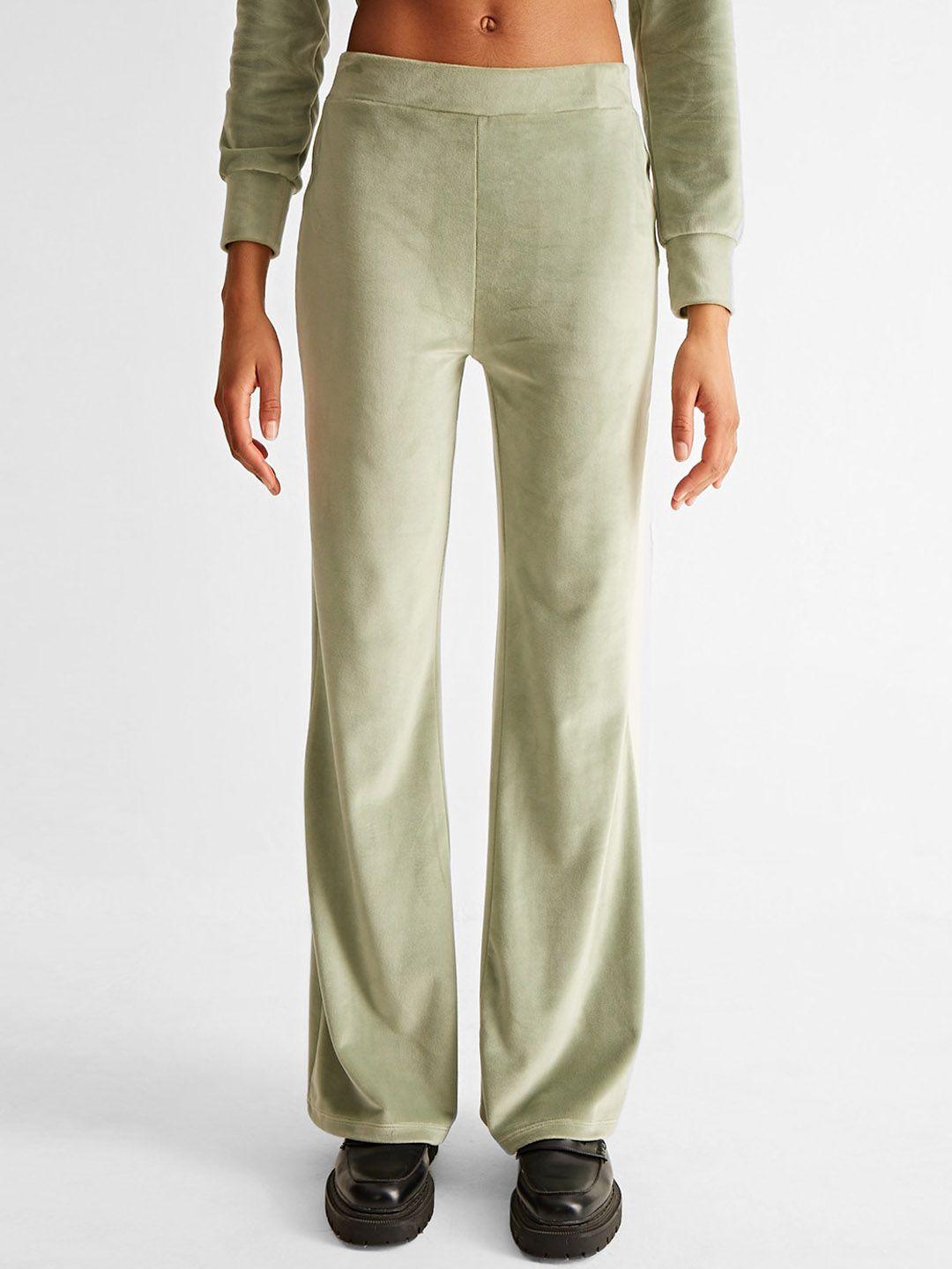 cover story green women mid-rise bootcut trousers