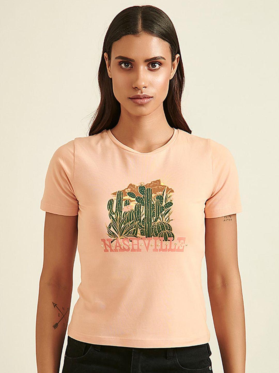 cover story women peach-coloured typography printed t-shirt