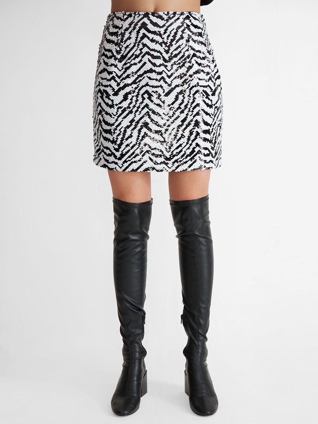 cover story women zebra printed mini pencil skirt