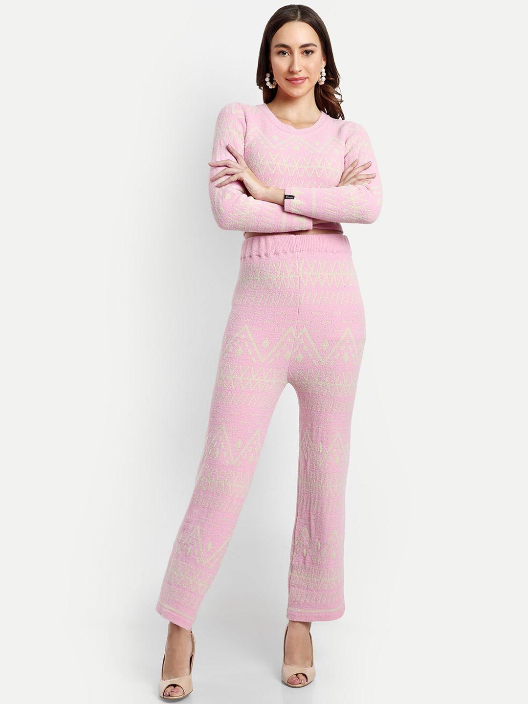 creative line self design knitted round neck sweater trousers co-ords