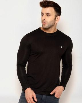 crew-neck t-shirt with full sleeves