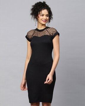 crew-neck bodycon dress