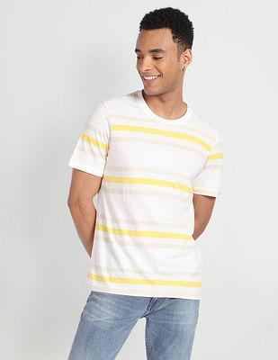 crew neck horizontal stripe t-shirt