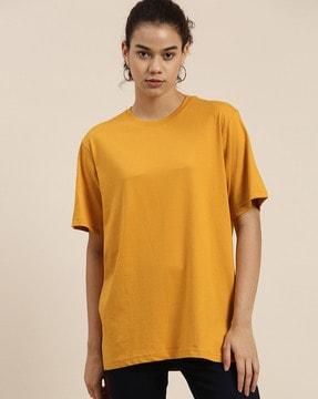 crew-neck oversized t-shirt