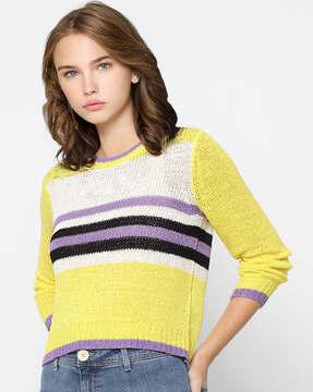 crew-neck pullover with stripes