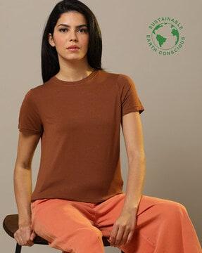 crew-neck relaxed fit t-shirt