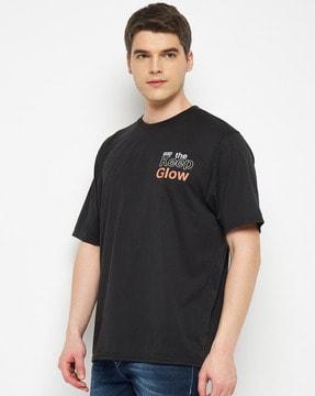 crew-neck short-sleeves t-shirt