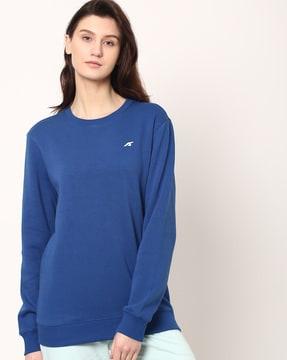 crew-neck slim fit sweatshirt