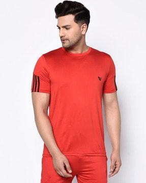 crew-neck slim fit t-shirt