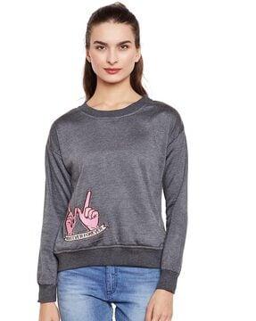 crew-neck sweatshirt with applique