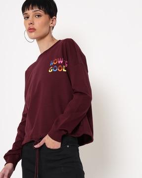 crew-neck sweatshirt with placement typography