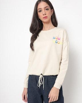 crew-neck sweatshirt with placement typography