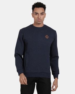 crew-neck sweatshirt with pockets