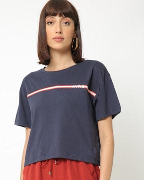 crew-neck t-shirt with contrast stripe