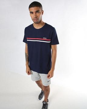 crew-neck t-shirt with contrast stripes