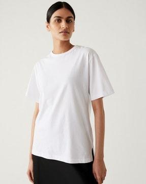 crew-neck t-shirt with drop shoulder