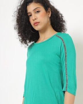 crew-neck t-shirt with embellished taping