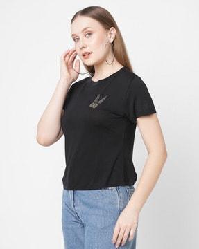 crew-neck t-shirt with embellishments