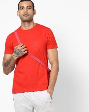 crew neck t-shirt with patch pocket