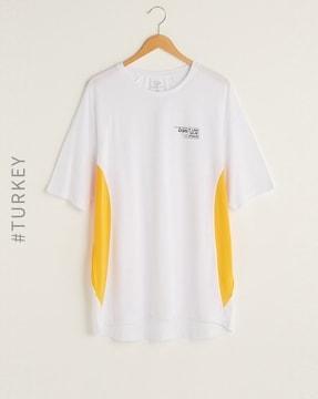 crew-neck t-shirt with placement print