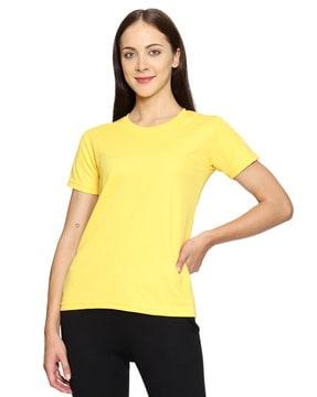 crew-neck t-shirt with short sleeves