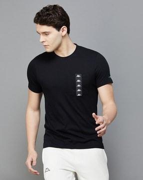 crew-neck t-shirt with short sleeves