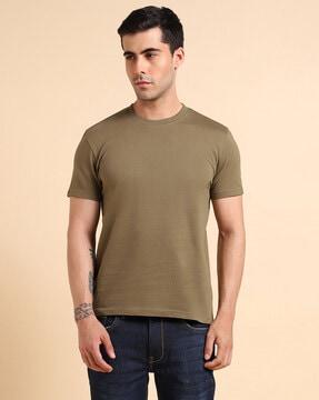 crew-neck t-shirt with short sleeves