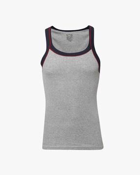 crew-neck vest with contrast lining