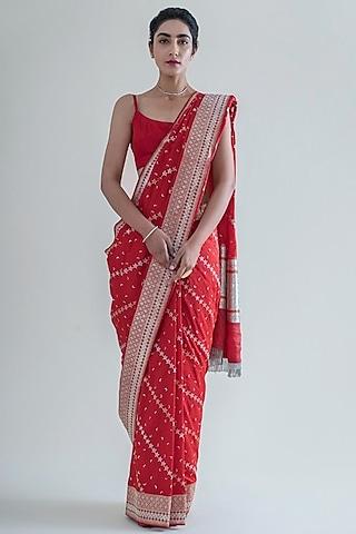 crimson red handwoven saree set