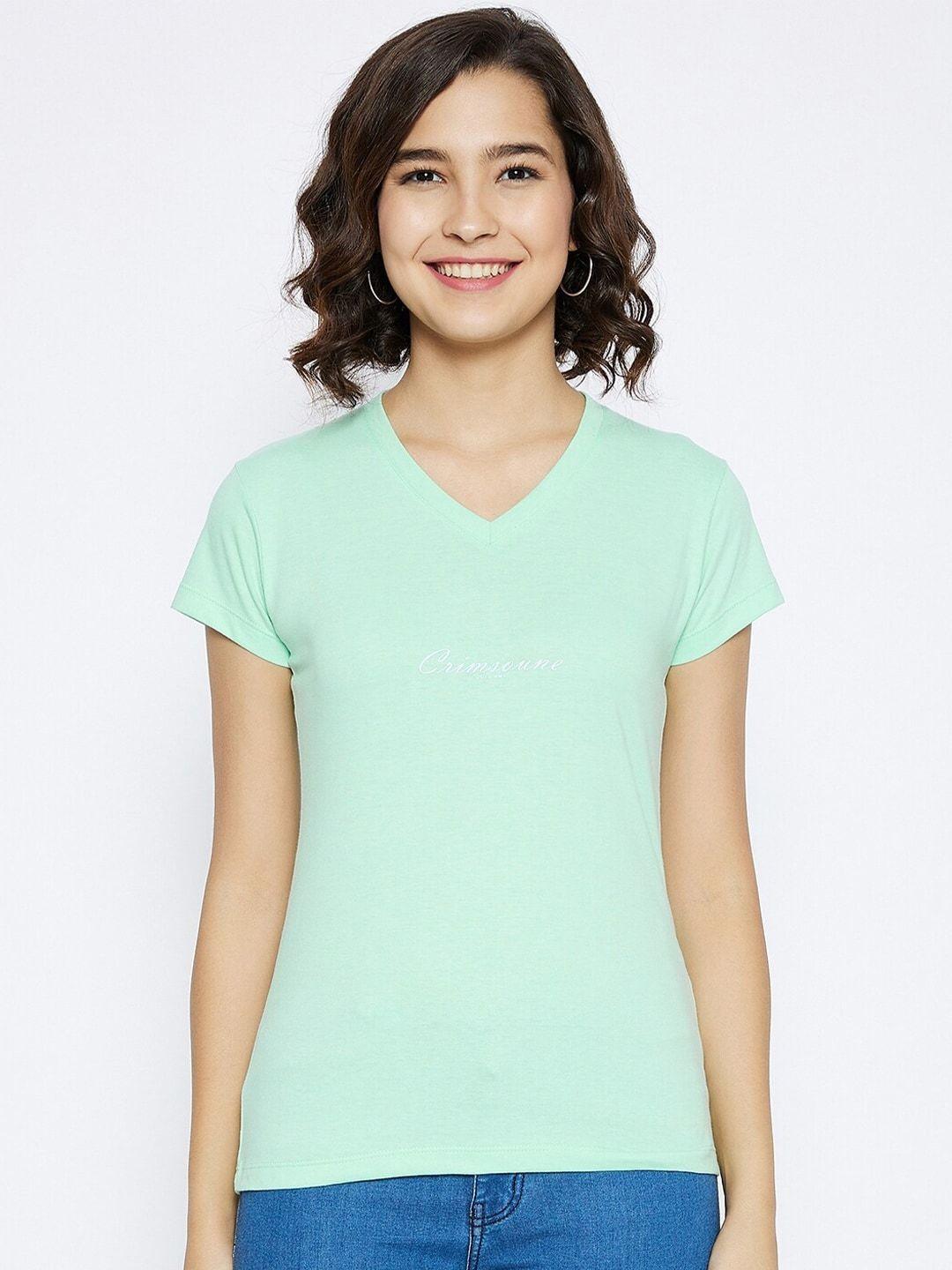 crimsoune club women green typography v-neck slim fit t-shirt