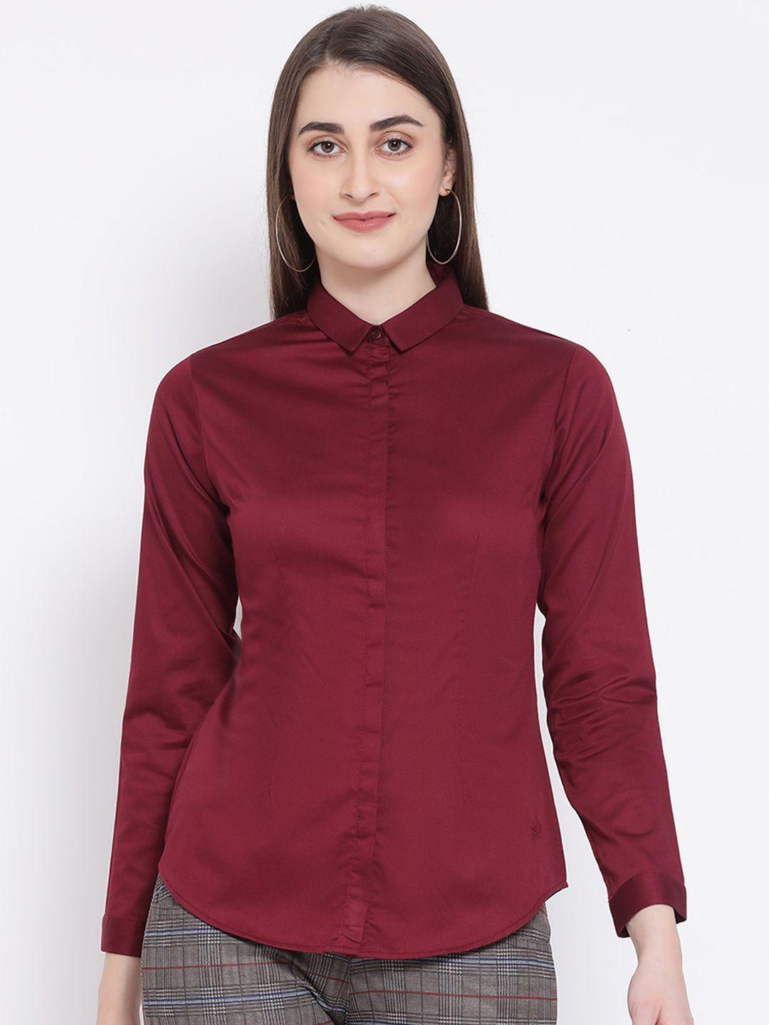 crimsoune club women maroon slim fit solid casual shirt