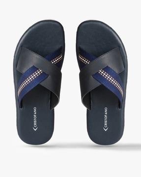 criss-cross open-toe chappals