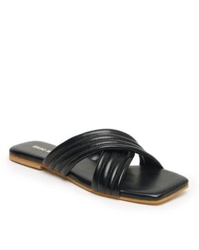 criss-cross strap flat sandals