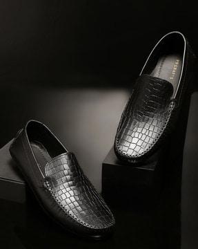 croc-embossed slip-on casual shoes