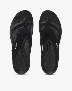 crocband thong-strap flip flops