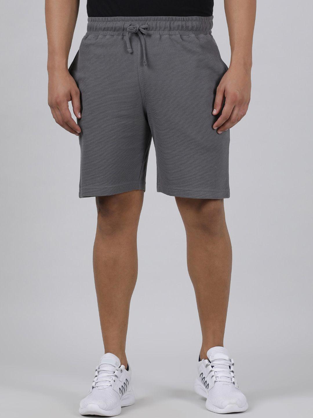 crocodile men slim fit mid-rise cotton shorts